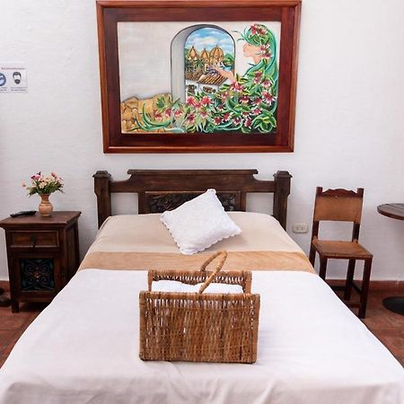 La Serrana Hostal Spa Сокоро Екстериор снимка