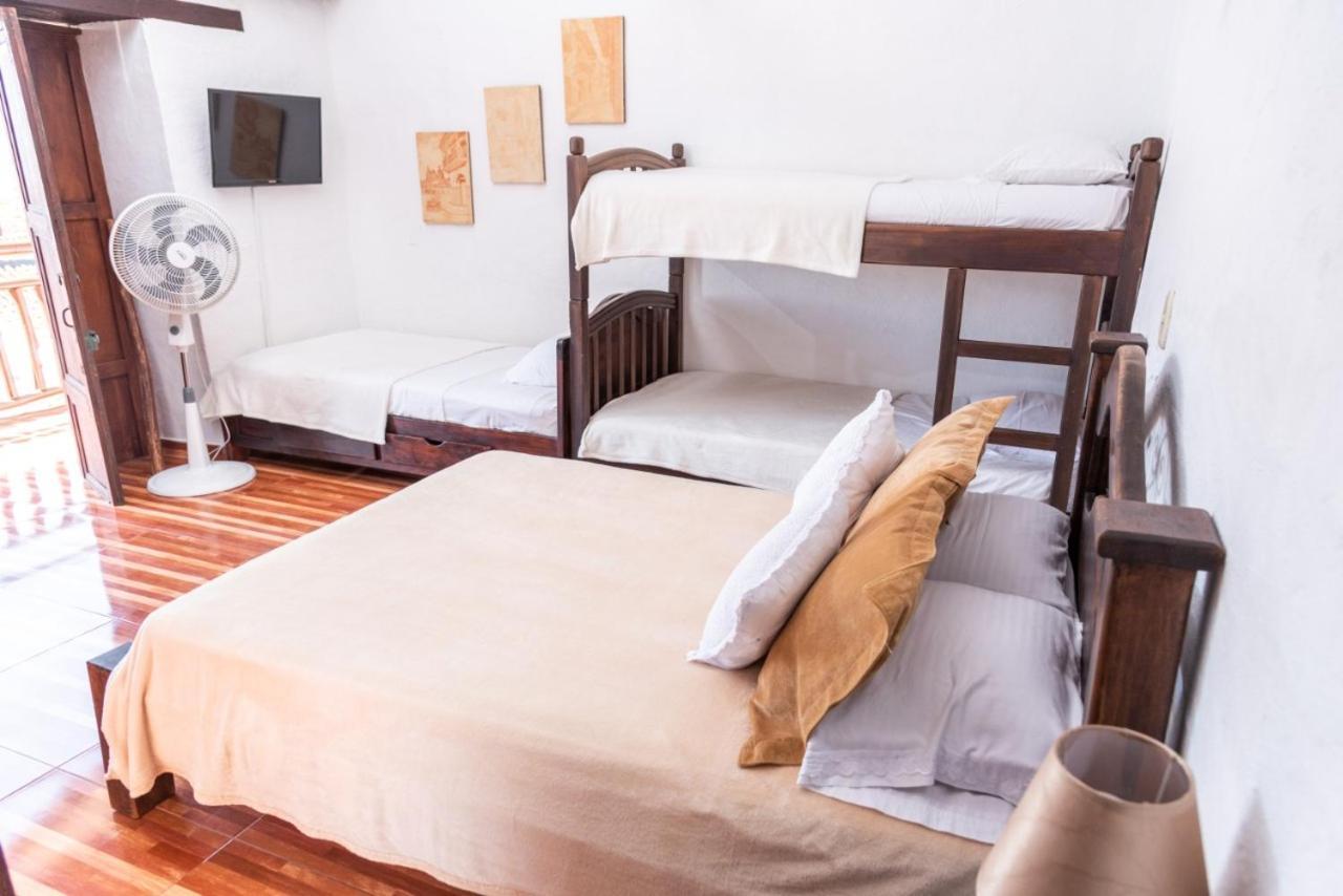 La Serrana Hostal Spa Сокоро Екстериор снимка