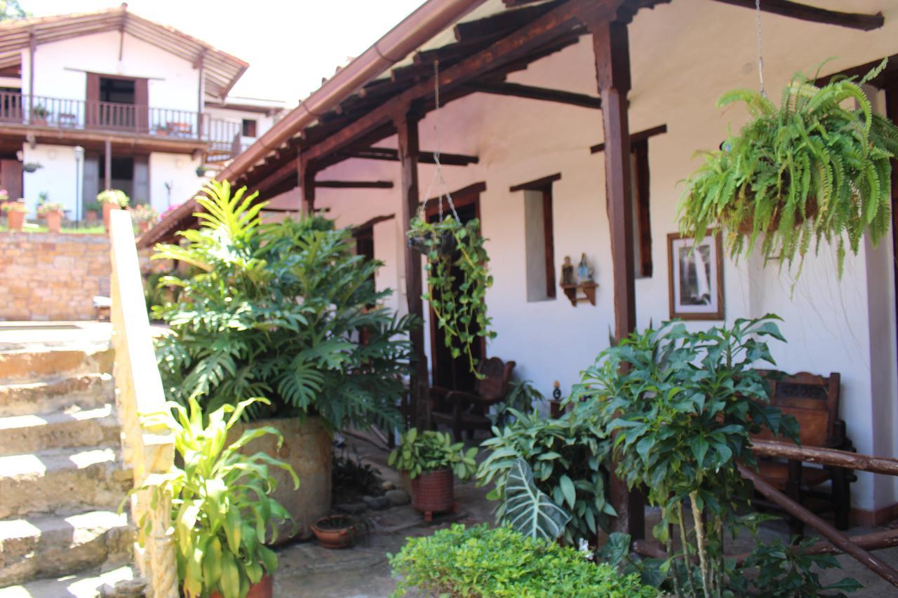 La Serrana Hostal Spa Сокоро Екстериор снимка
