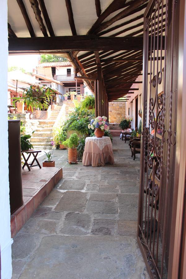 La Serrana Hostal Spa Сокоро Екстериор снимка