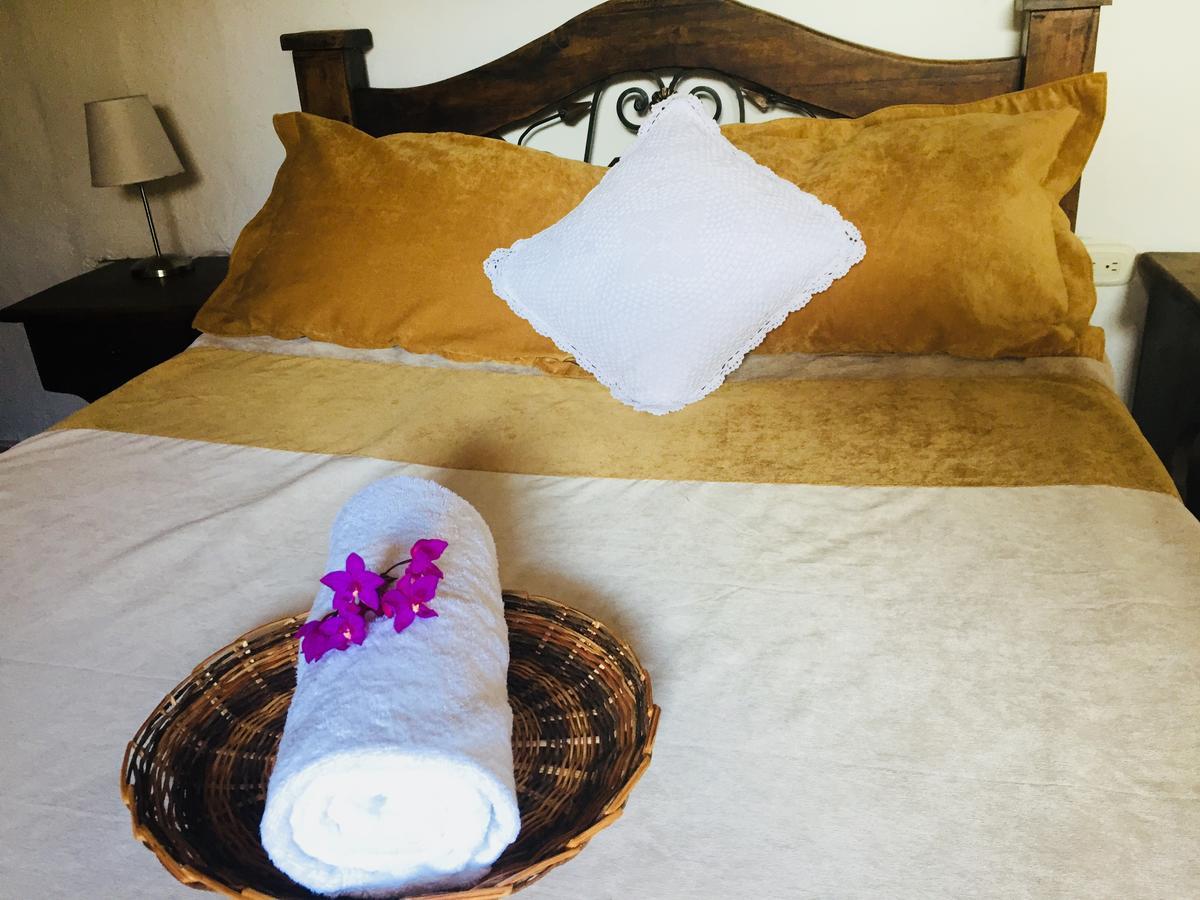 La Serrana Hostal Spa Сокоро Екстериор снимка