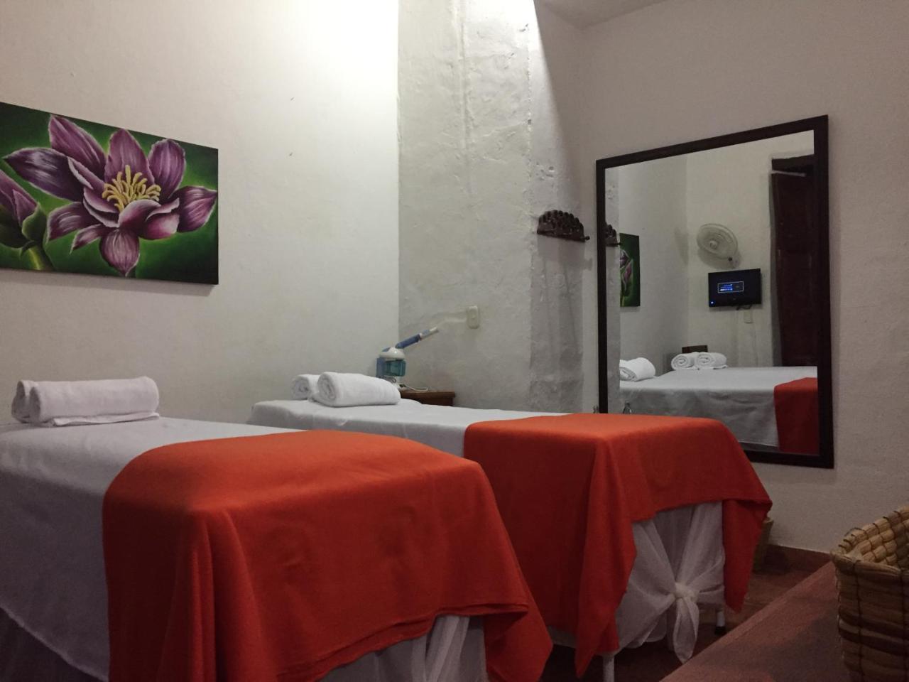 La Serrana Hostal Spa Сокоро Екстериор снимка