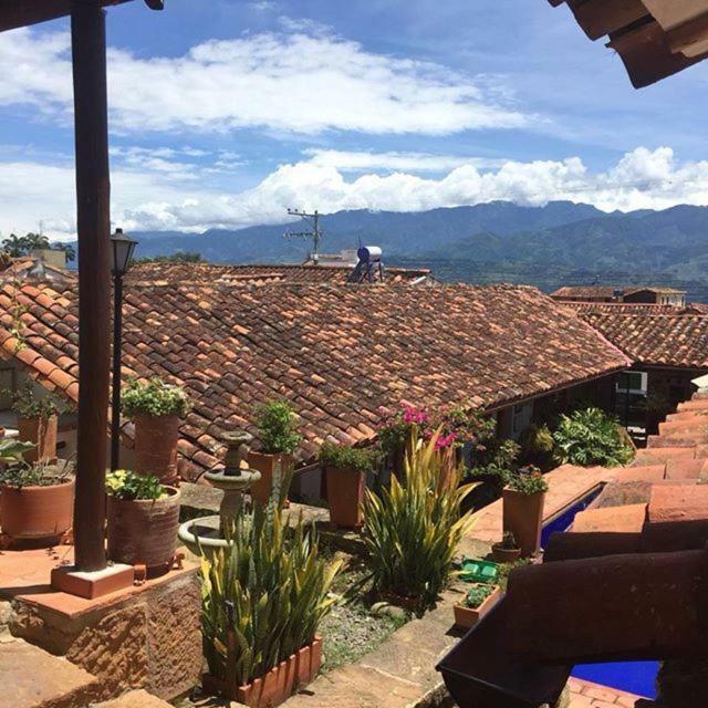 La Serrana Hostal Spa Сокоро Екстериор снимка
